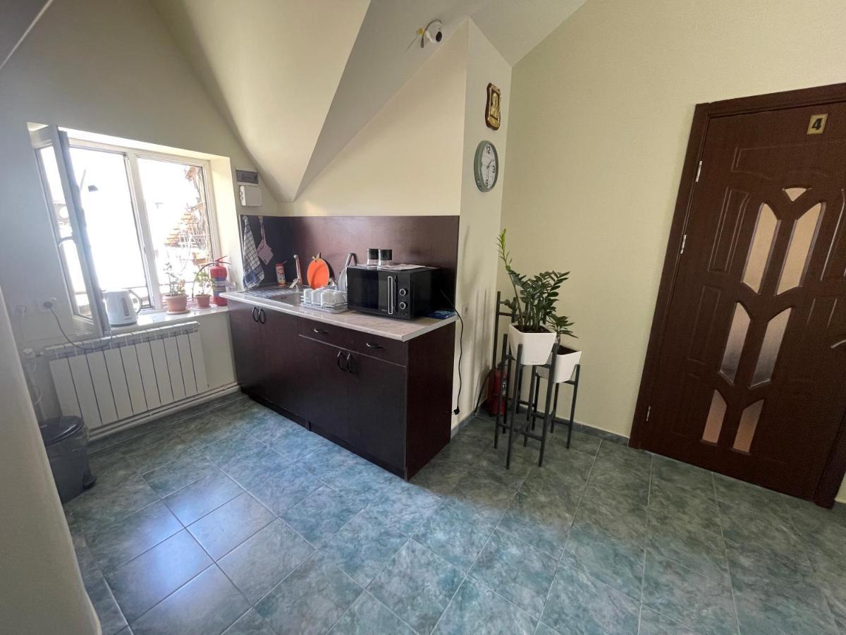 Noragyugh Guest House Jerevan Buitenkant foto