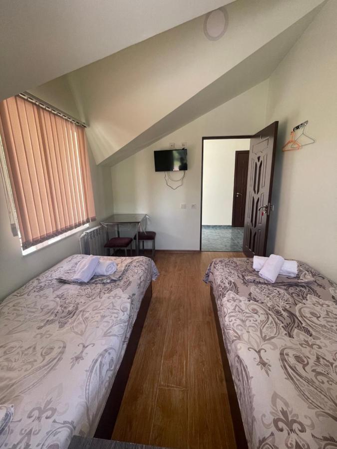 Noragyugh Guest House Jerevan Buitenkant foto